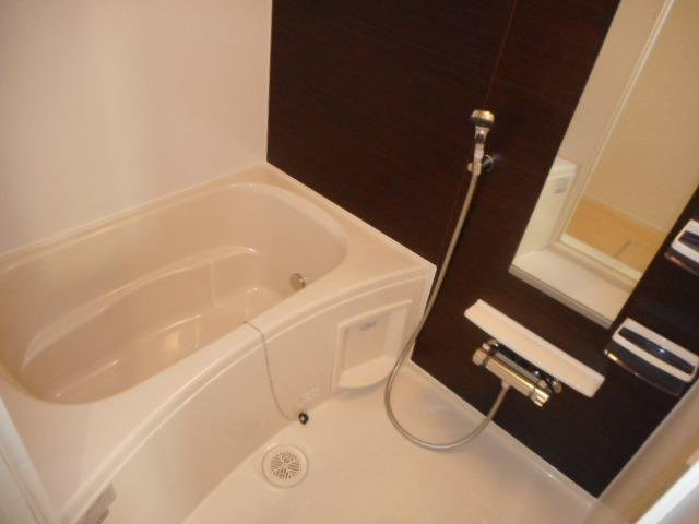 メゾンソフィアの浴室