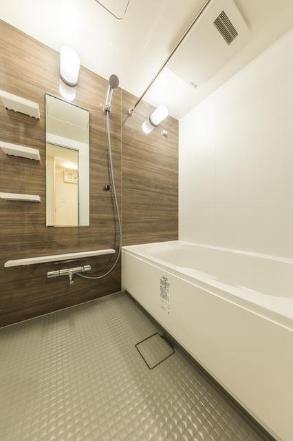 L・BASE押上Northの浴室