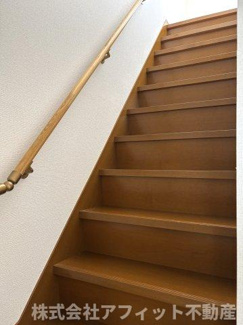 【その他】 | クオリティーヴィレ | 階段