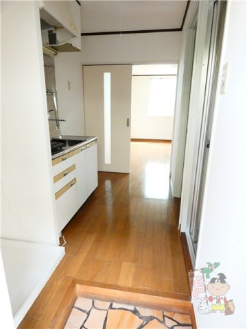 リヴラン弓之町の玄関