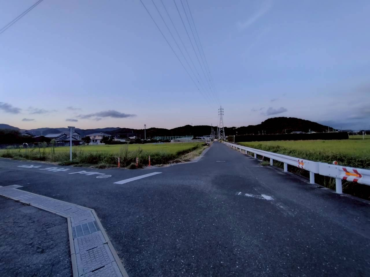 御津町大草　貸工場の周辺