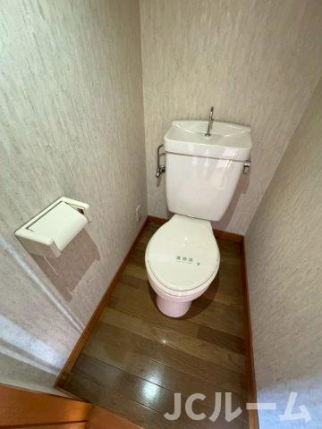 柏崎市大字安田のアパートのトイレ