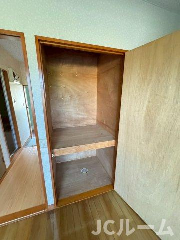 柏崎市大字安田のアパートの収納