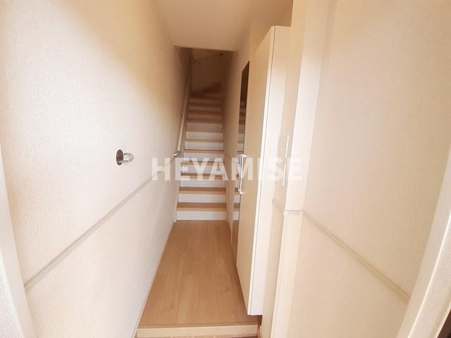 ボンヌール諏訪の玄関|※室内画像は類似物件のもの