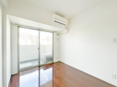 【寝室】 | ライフレビュー横濱関内パークフロント