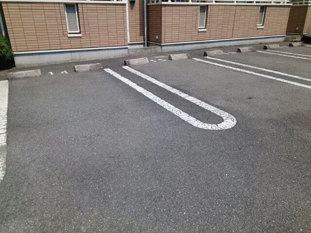 マーカスＢの駐車場