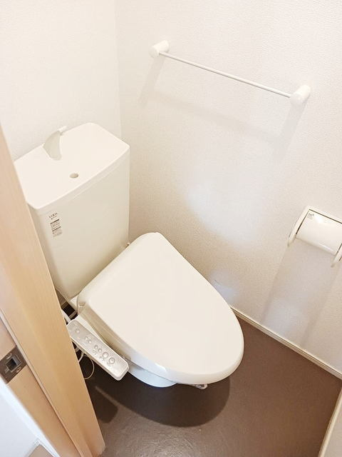 熊本市西区小島９丁目のアパートのトイレ