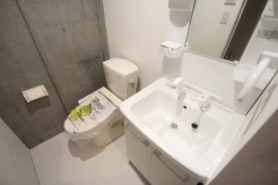 【トイレ】 | アート・フル溝口