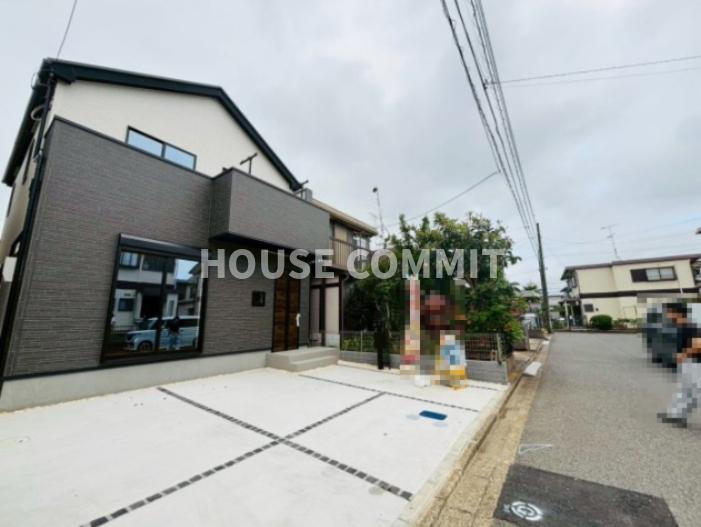 中台１１期　新築全１棟の前面道路含む現地写真