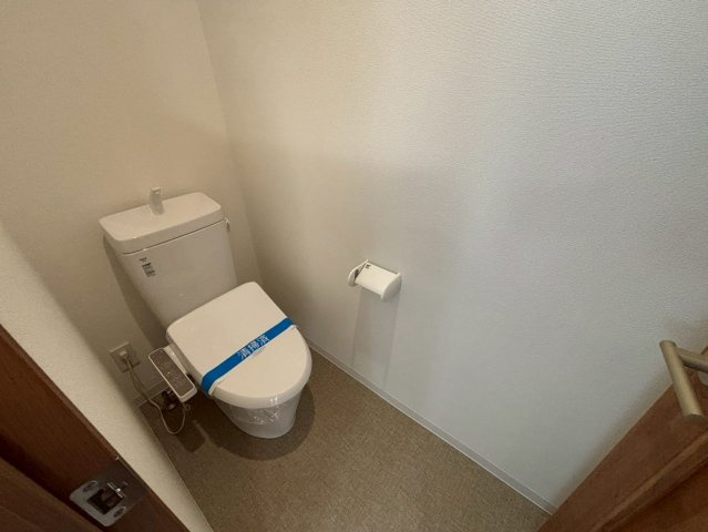 Bureau Yokoyamaのトイレ
