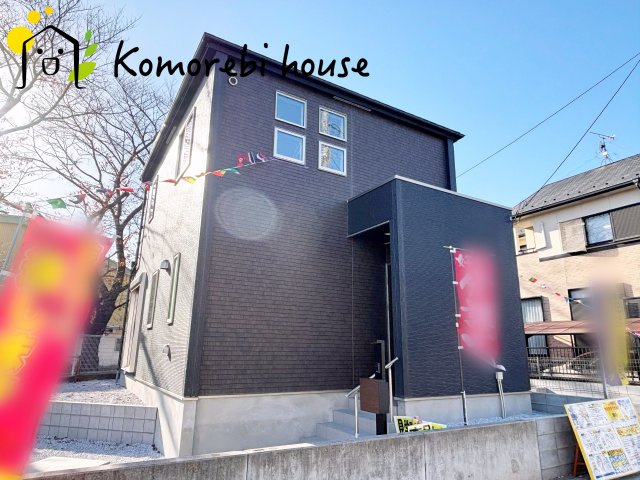 桶川市上日出谷南　4期　新築一戸建て　グラファーレ　01