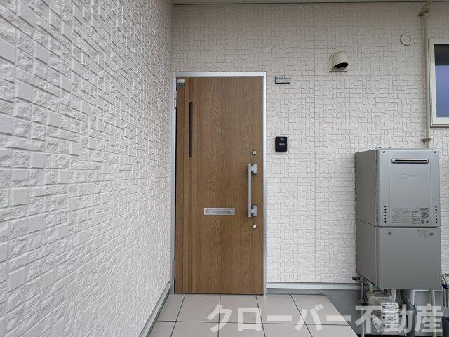 Le Printemps　B棟のエントランス