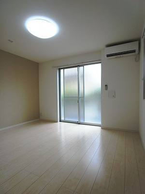 リブリ・幕張グランドリーフの内装