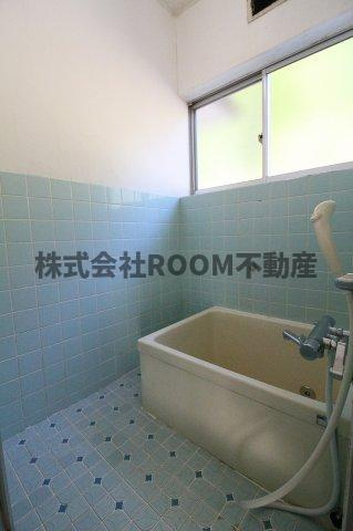 童の里の浴室|コンパクトで使いやすいお風呂です