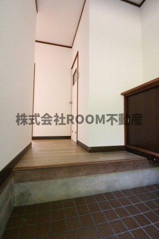 童の里の玄関|落ち着いた玄関です