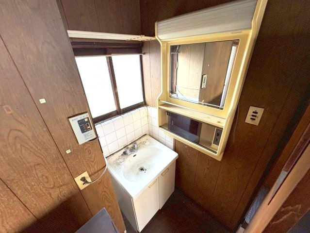 常磐町賃貸住宅の洗面所
