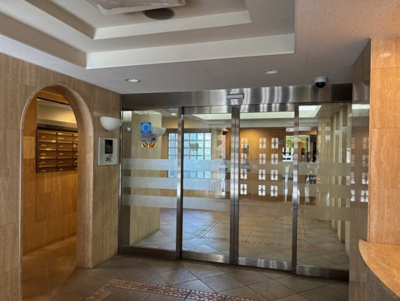 【エントランス】 | ヴェルレージュ飛鳥山公園