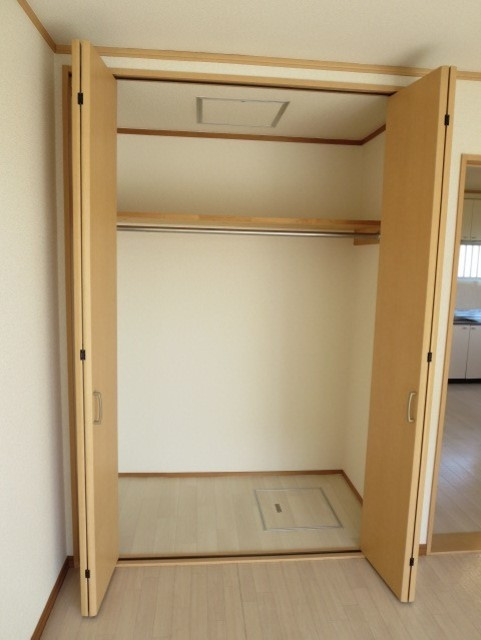 ソレジオ幸子二番館の収納