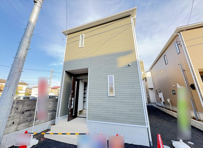 【外観】 | 新座市畑中2丁目　新築一戸建住宅　全3棟　(丸井志木店) | 現地（2025年11月）撮影