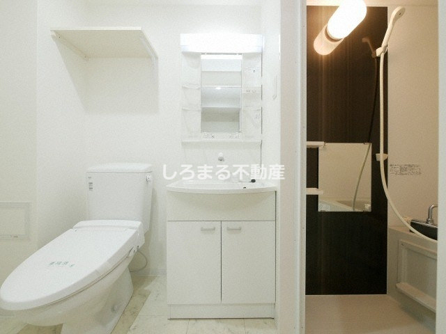 JINO新町の洗面所