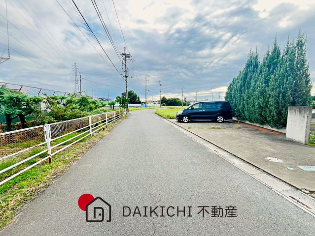 【前面道路含む現地写真】 | 鴻巣市下忍　中古戸建