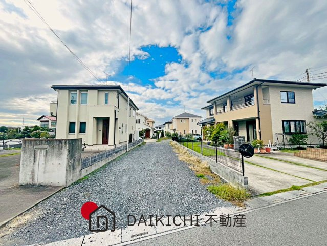 【前面道路含む現地写真】 | 鴻巣市下忍　中古戸建