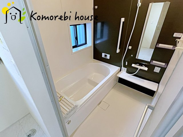 桶川市坂田971番　新築一戸建て　ハートフルタウン　Aの浴室|暖房・乾燥・換気が一体になった多機能浴室で、一年を通して快適に使えるのが魅力。冬は暖房であたたかく、雨の日は乾燥が洗濯物をしっかり乾かしてくれます。