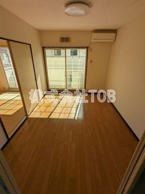 【内装】 | MAハイツ | 洋室6帖※クリーニング中の写真※