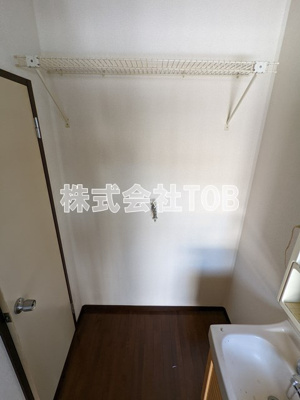 【設備】 | MAハイツ | 洗濯機置き場※クリーニング中の写真