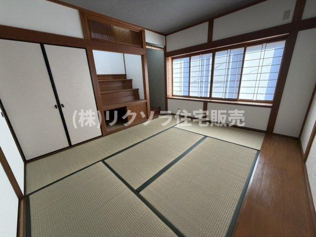 岸和田3丁目　中古一戸建ての和室|和室7.0帖
■物件内覧・資金計画相談・住宅ローン相談、リフォーム相談、お問合せ受付中■
※当日・翌日のご内覧、ご相談はお電話でのお問合せがスムーズです！