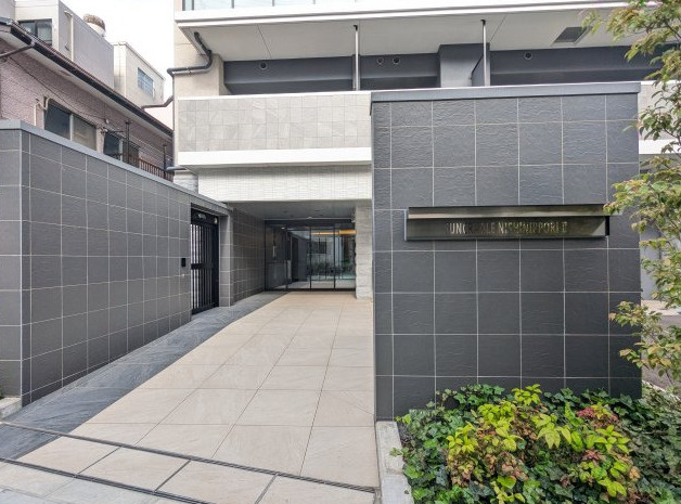 【エントランス】