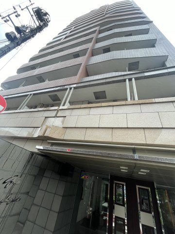 グランドガーラ新宿の外観
