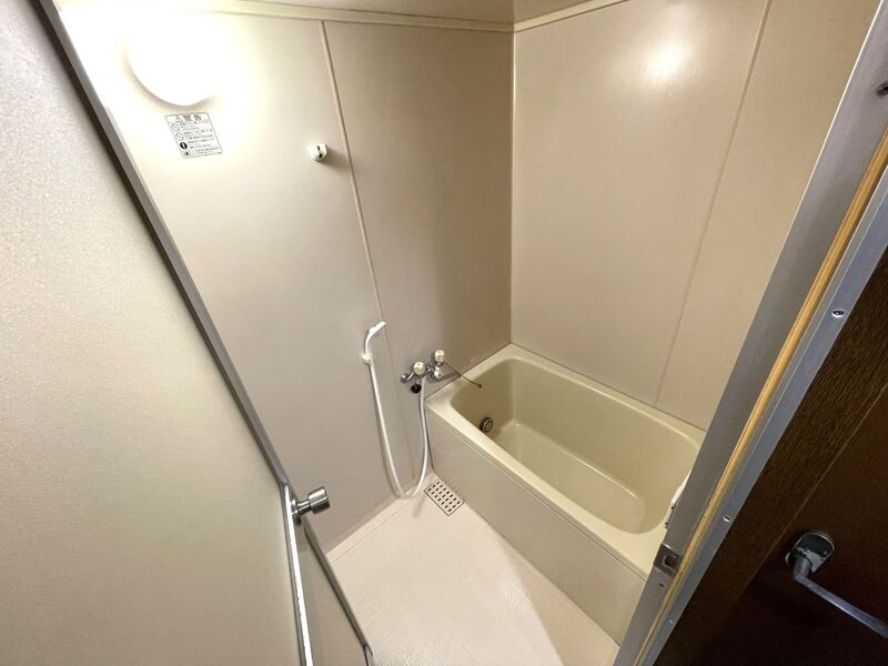 アーバンライフⅡの浴室|※他部屋参考写真