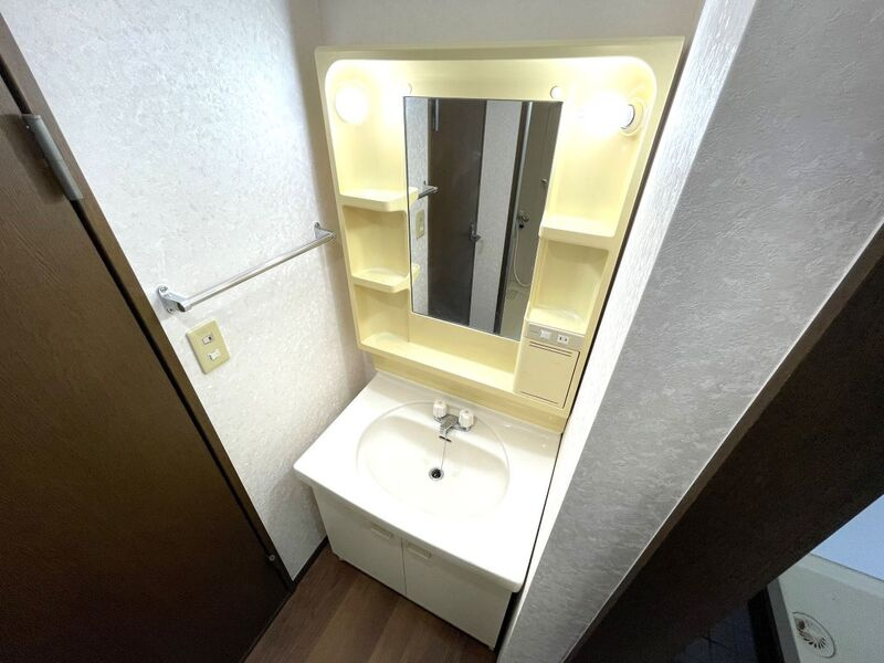 アーバンライフⅡの洗面所|※他部屋参考写真