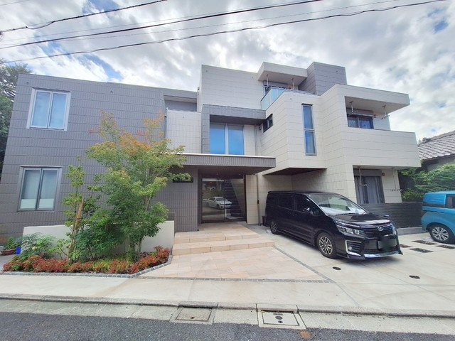 ココン北沢の外観|耐震構造の旭化成へーベルメゾン