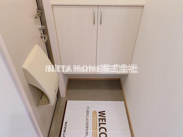 メゾン・ストークのその他|玄関にはシューズボックスが付いています◇