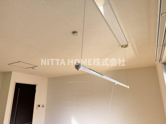 メゾン・ストークのその他共用部分|室内物干しスペースです(^。^)