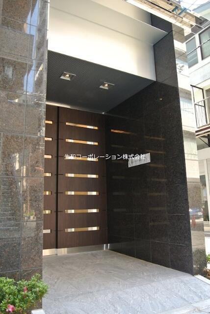 ライツ福助のエントランス| 