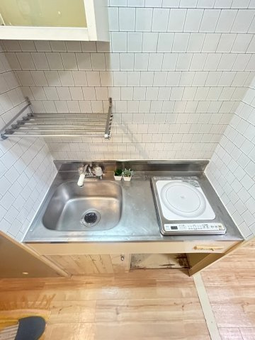 ダンディライオン灘のキッチン