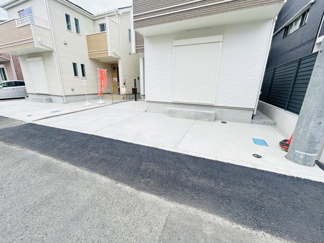 新築　高崎市堰代町　Heartful　Town　C号棟の駐車場|現地写真　駐車スペースは2台分可能です！
