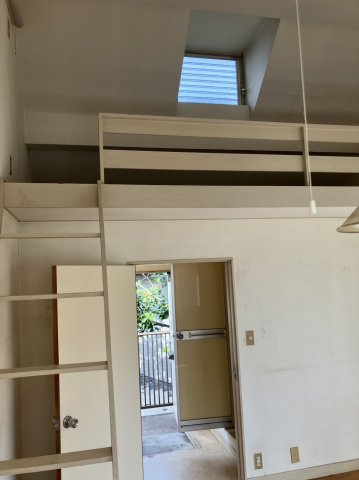 コスモ西の洋室