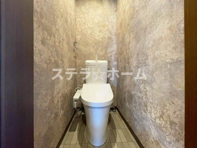 下新庄4 中古戸建のトイレ|落ち着いたトイレです
