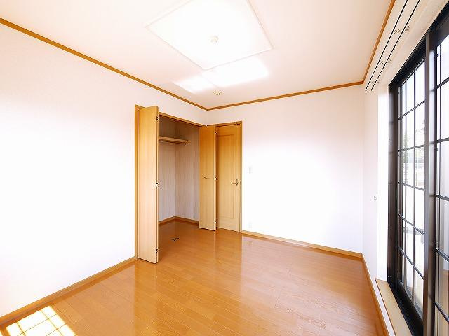 ウエストガーデン　Ｂの洋室|広々とした洋室です