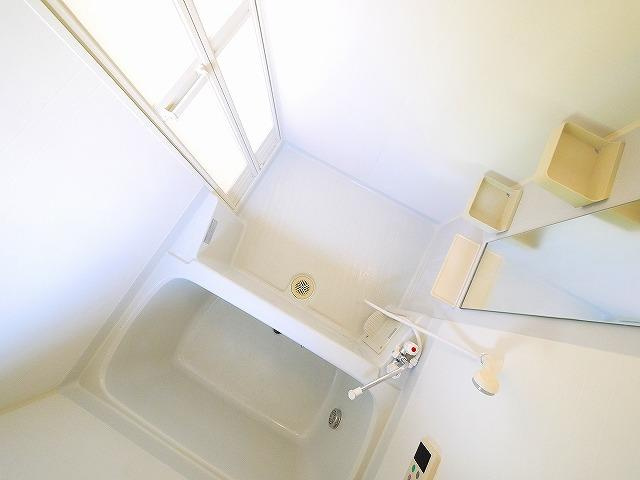 ウエストガーデン　Ｂの浴室|コンパクトで使いやすいお風呂です