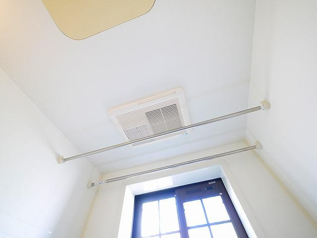 ウエストガーデン　Ｂの設備|有ると便利な浴室乾燥