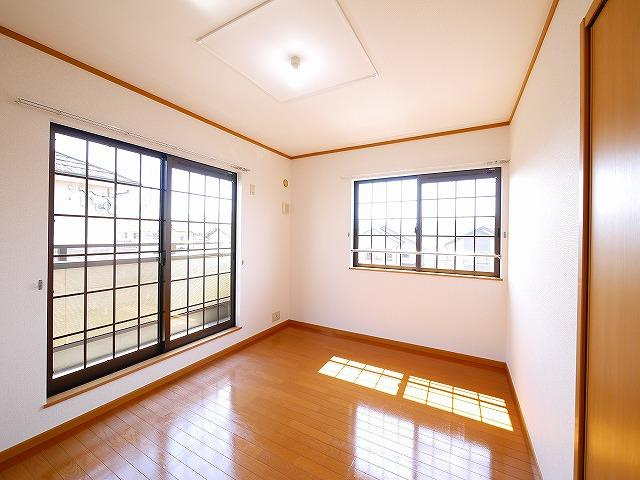 ウエストガーデン　Ｂの洋室|落ち着いた色調の洋室です