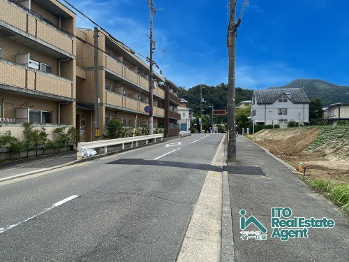 北白川上池田町 土地の前面道路含む現地写真