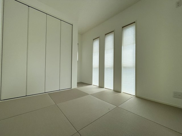 直方南小前の和室