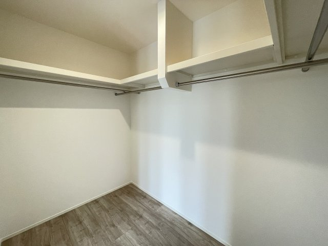 直方南小前の収納