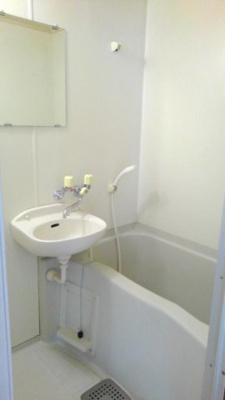 【浴室】 | エルディム若狭 | お風呂です